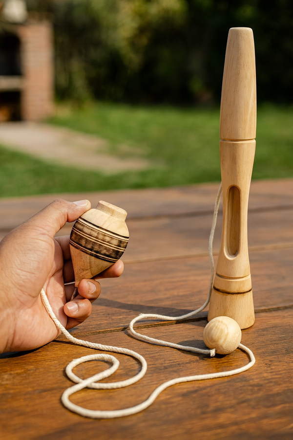 Trompo and Emboque in wood – Chilean classics