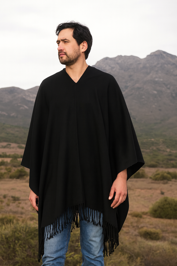 Men's poncho in alpaca wool - black