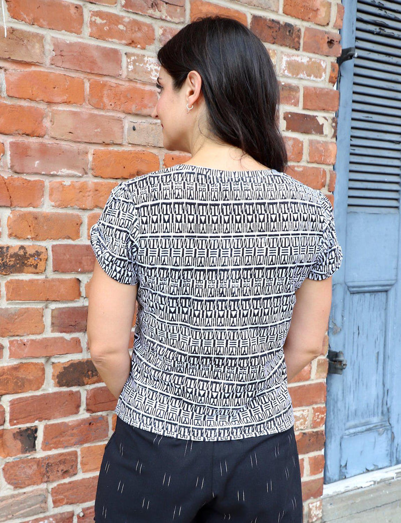 Noir et Blanc Organic Top - Passion Lilie