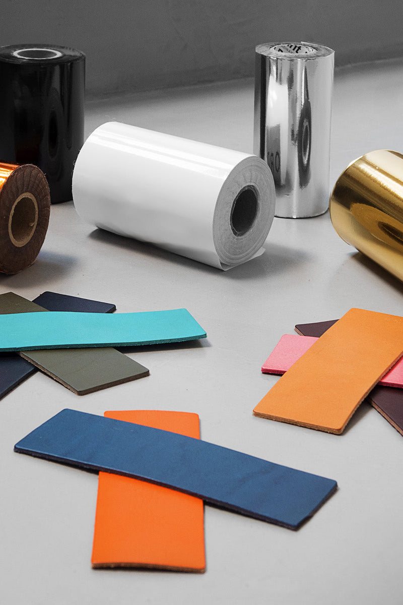 Cable organizer in leather