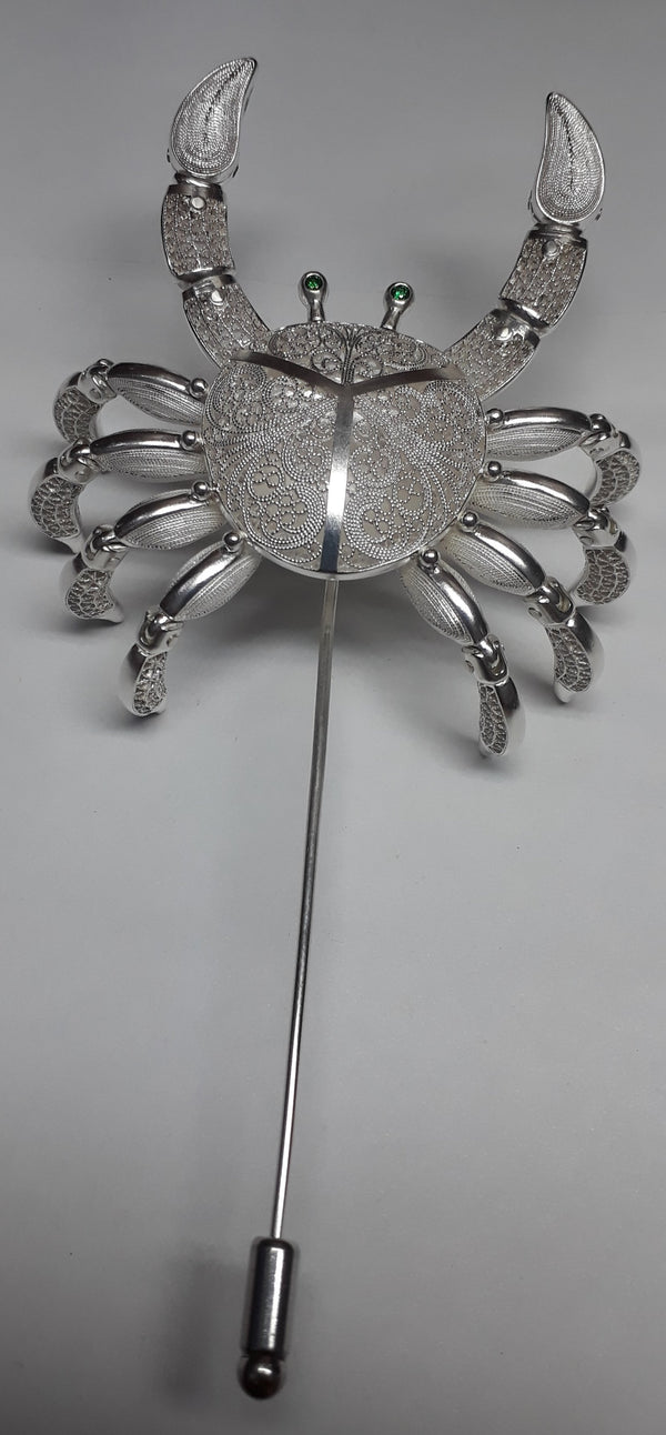 Crab Of The Colombian Caribbean Filigree Brooch in Silver