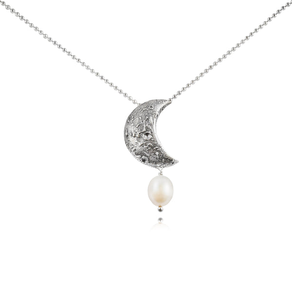 Crescent Necklace in Sterling Silver and Pearl
