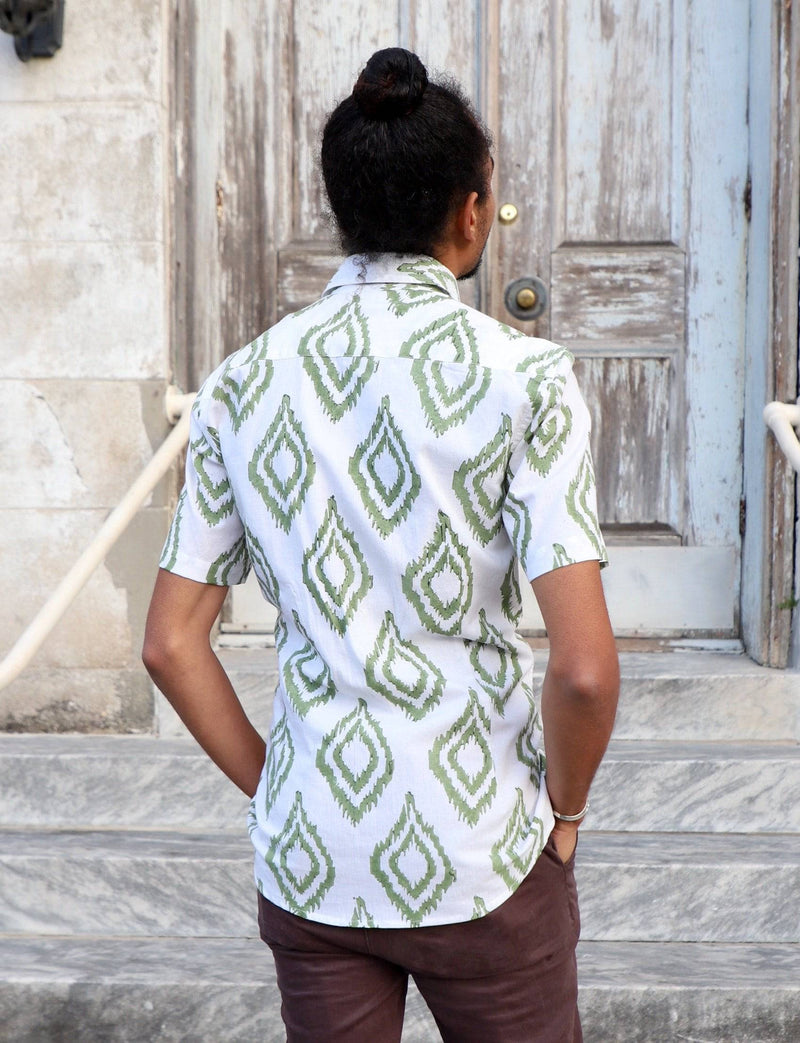 Palm Village Organic Cotton Men's Button Down Shirt