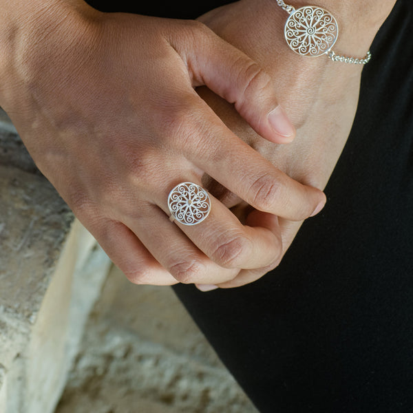 Dandelion Ring