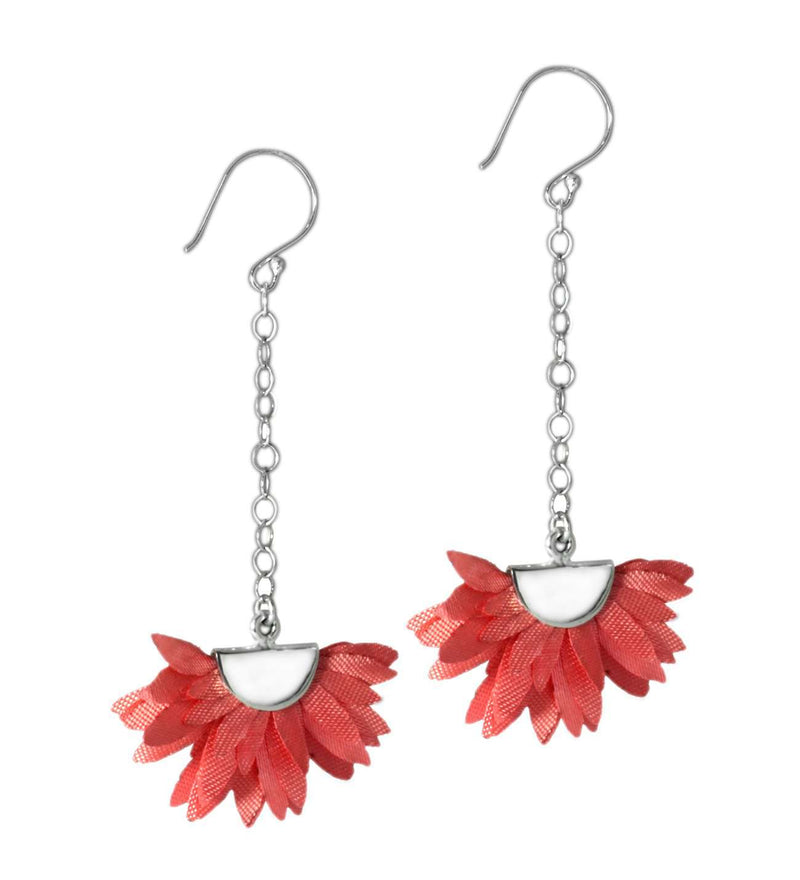 Studio Boutique.- Dalia Earrings With Little Flowers in Sterling Silver