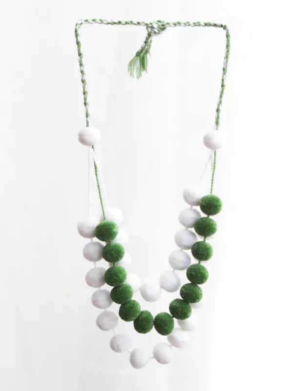 Triple Pom Pom Necklace. Mixt Copot