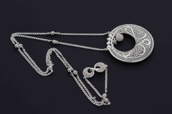 Imperial Filigree Necklace in Silver