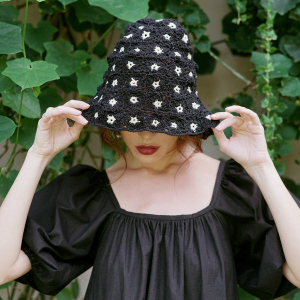 Flora Crochet Hat, in Black