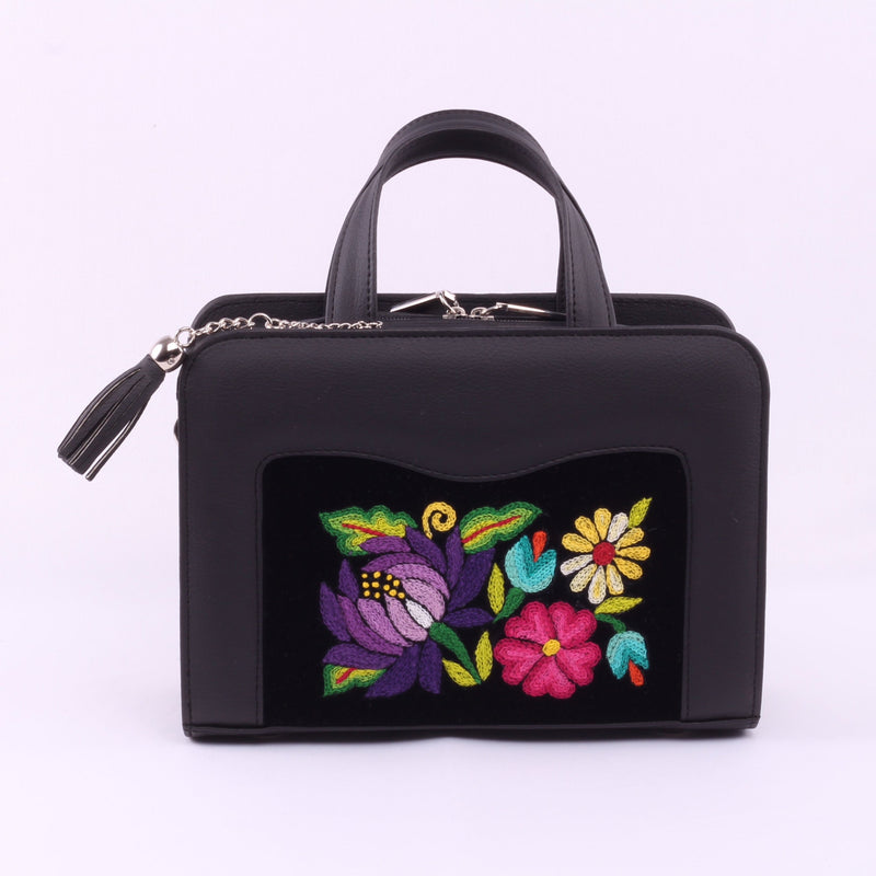 Petra Juchitán Cactus Leather Handbag