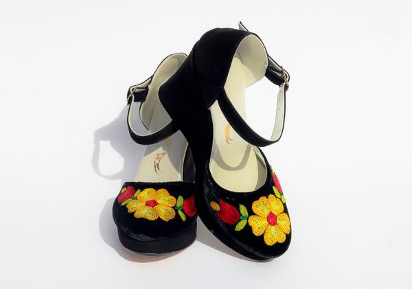 Juchitan Hand Embroidered Espadrilles