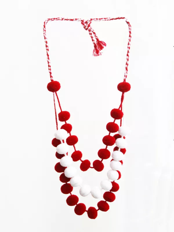 Triple Pom Pom Necklace. Mixt Copot