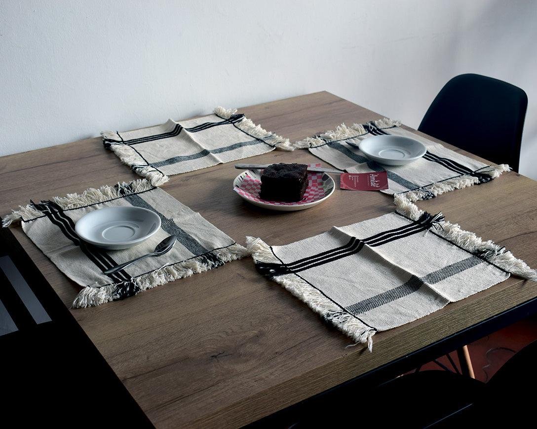 Placemat Hand Woven in Loom