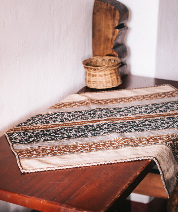 Upis Alpaca Master Weaver Peruvian Throw